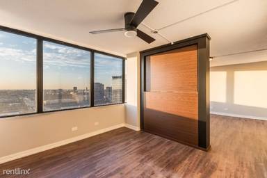 Main picture of 1020 S Wabash Ave