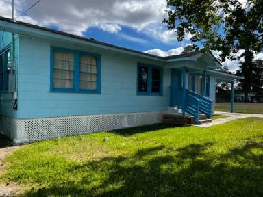 Main picture of 1018 S Mire Ave
