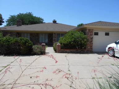 Main picture of 3103 75th St