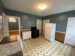 Main picture of 24 Hinckley St