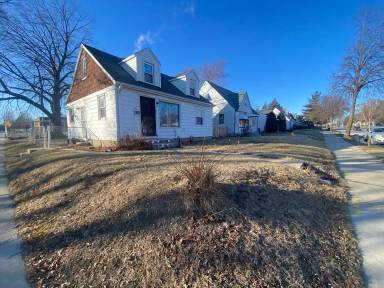 Main picture of 5003 N 51st St
