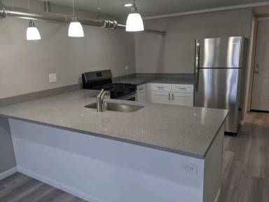 Main picture of 2849 W Division St