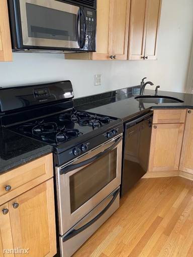 Main picture of 4808 N Paulina St