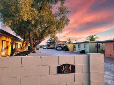 Main picture of 3414 E Bellevue St