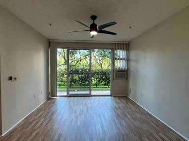 Main picture of Country Club Village 6