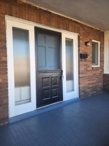 Main picture of 6723 N Lawrence St