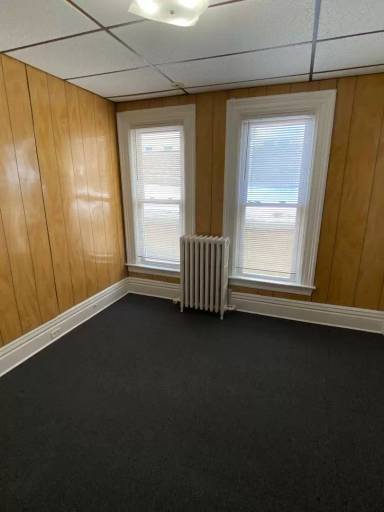 Main picture of 242 W 8th St