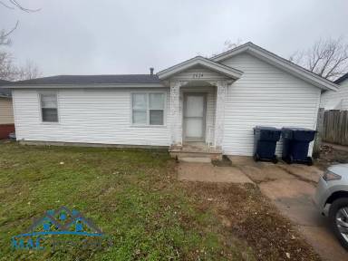 Main picture of 2624 SW 45th St