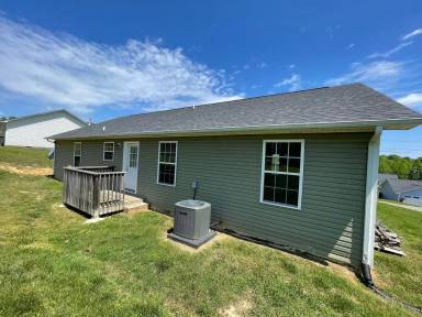 Main picture of 2042 Jonathon Dr