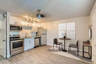 Main picture of Rise Camelback