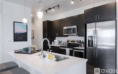 Main picture of 4467 E Warren Ave