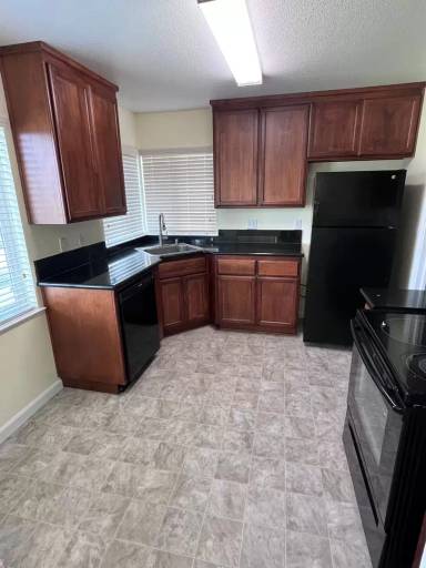 Main picture of 1217 Browning Dr