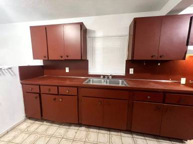 Main picture of 6728 NW 23rd Ave