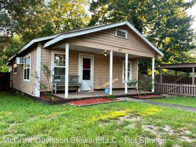 Main picture of 1627 Willow St