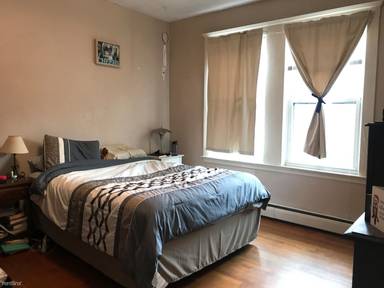 Main picture of 1714 Commonwealth Ave