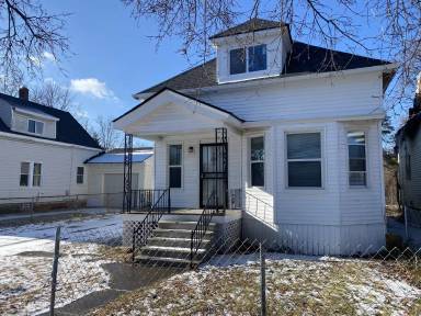 Main picture of 4611 Crane St