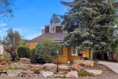 Main picture of 1076 Hazel Ct