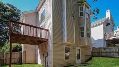 Main picture of 118 Stoneforest Dr