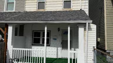 Main picture of 158 Orchard St