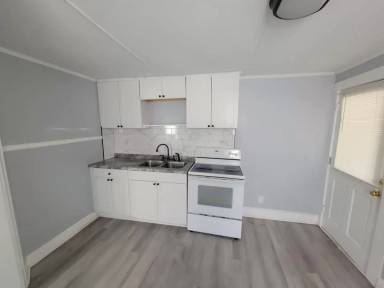 Main picture of 426 S Beaumont Ave