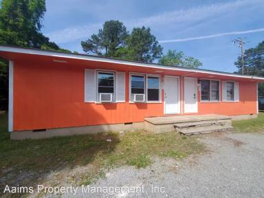 Main picture of 412 Lake Ave