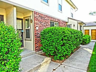 Main picture of 4323 W 9th Street Rd