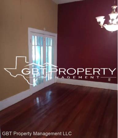 Main picture of 709 W Trinity St