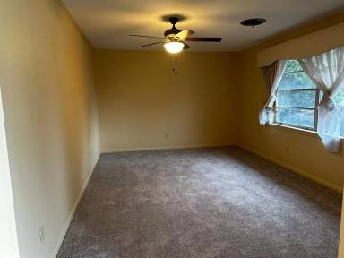 Main picture of 206 Rossitter St