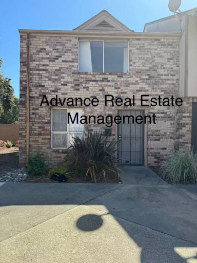 Main picture of 4227 Savannah Ln