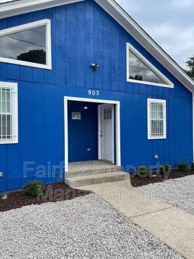 Main picture of 903 S Alston Ave