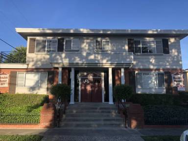 Main picture of Menden Manor