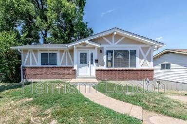 Main picture of 5333 Willard Ave