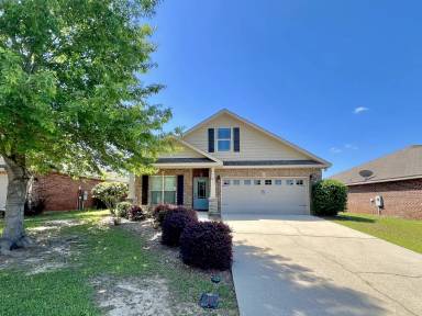 Main picture of 9923 Summer Woods Cir N