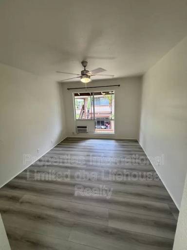 Main picture of 91-1052 Mikohu St