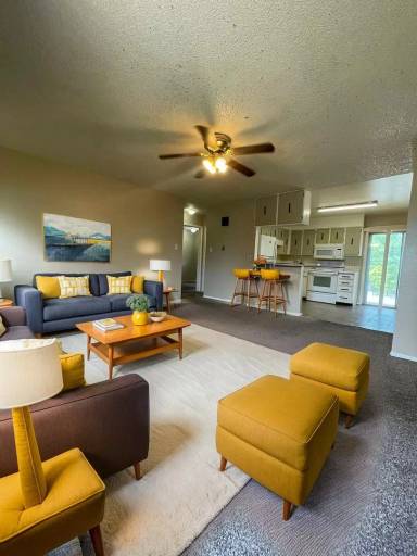 Main picture of 325 Ruskin Dr