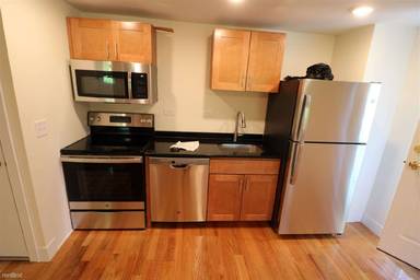 Main picture of 20 Richardson Cir