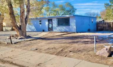 Main picture of 815 Santa Clara Ave