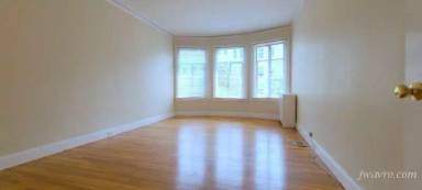 Main picture of 1751 Greenwich St