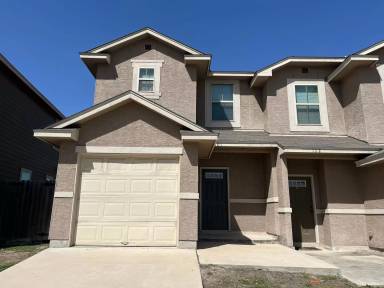 Main picture of 7117 Micayla Cv