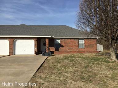 Main picture of 144 Rainsong Dr