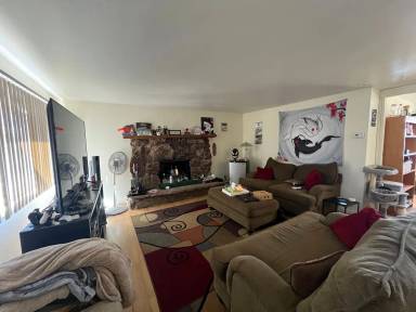 Main picture of 220 Bishop St