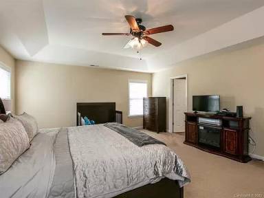 Main picture of 171 Roanoke Rd