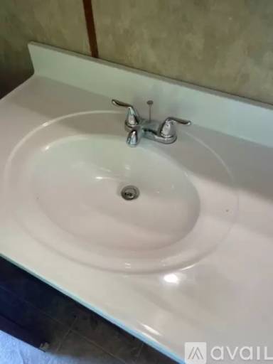 Main picture of 7910 Dempsey Dr