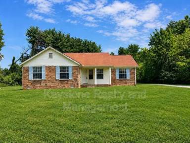 Main picture of 717 Peachers Mill Rd