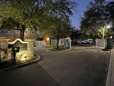 Main picture of 9536 Armelle Way