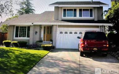 Main picture of 2254 Lake Crest Ct