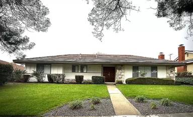 Main picture of 1785 N Albright Ave