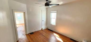 Main picture of 463 S 41st St