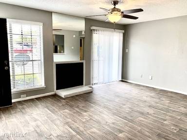 Main picture of 1900 Estrada Pkwy