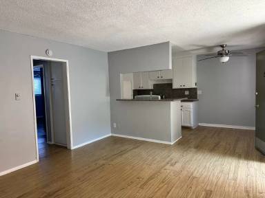 Main picture of 645 Lime Ave